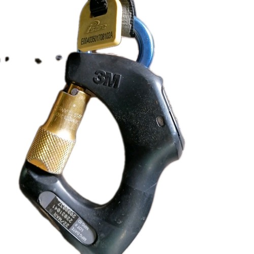 3M DBI-SALA Nano-Lok Self-Retracting Lifeline 11ft Length 22/MAR - Picture 3 of 3