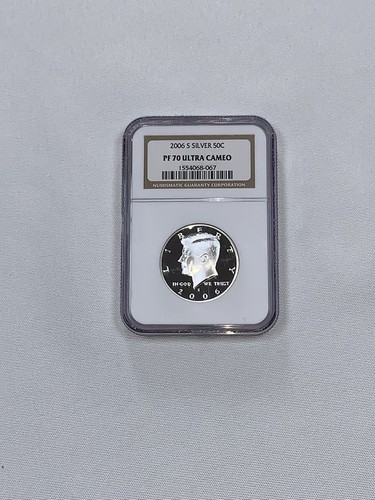 Medio dólar Kennedy 2006 S Silver Proof NGC PR 70 ultra camafeo. CAMEO DE PRIMERA CALIDAD