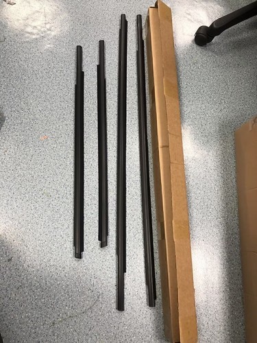 For 2007-2016 Toyota Yaris Sedan Set Weatherstrip Window Moulding Trim Seal - Foto 2 di 9