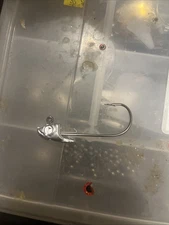 Swim Bait Heads 1/4 3/8 1/2 Ounce Mustad 32746 5/0 Wire Keeper Tackle Craft