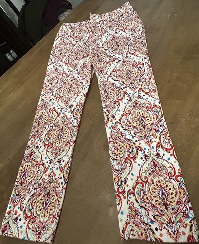 Chico's Damen So Slimming Girlfriend Slim Leg Ankle Floral Hose 1,5 Paisley