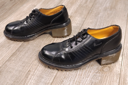 Dr. Martens Vintage Deadstock 8145 Leather Chunky Y2K 90s 2000s Heeled Oxfords