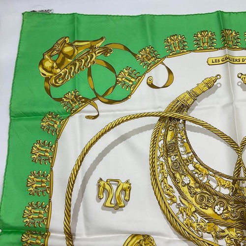 Hermes Carre 90 Scarf Golden knight color Green Silk 100% USED 08K - Picture 3 of 11