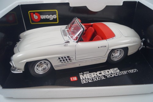 Bburago Burago Modellauto 1:18 Mercedes-Benz 300 SL Roadster 1957 *in OVP - Bild 1 von 4