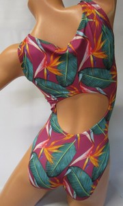 FlipFlop-Leos-Gymnastics-Leotard-OPEN-BACK-FUCHSIA-BIRD-OF-PARADISE
