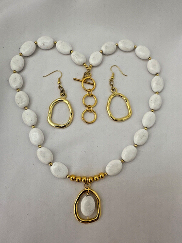 Gold Plated White Oval Magnesite Beaded 22" Necklace 2 1/4" Drop Earring Set #R4 - Picture 7 of 8