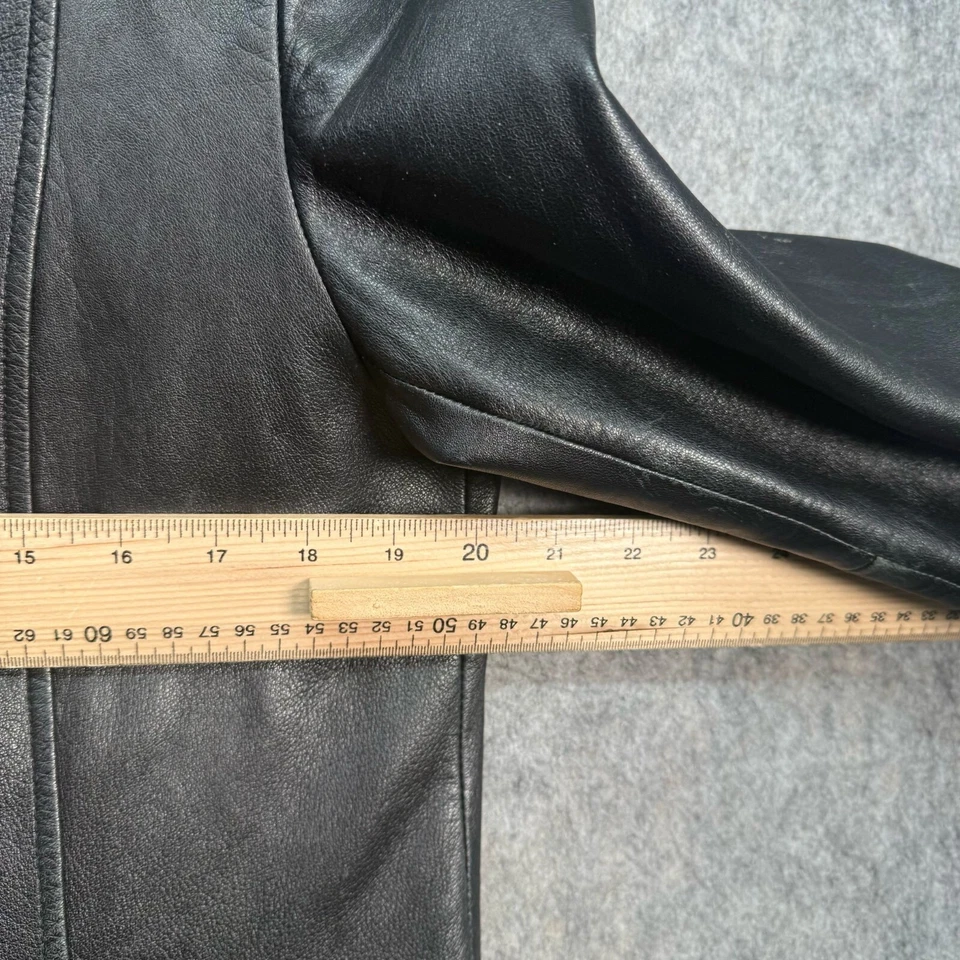 Abrigo de cuero Per Una para mujer talla 16 negro trinchera midi Steampunk matriz gótica Foto 2 de 4