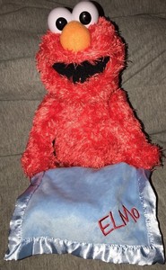peek a boo elmo with blanket