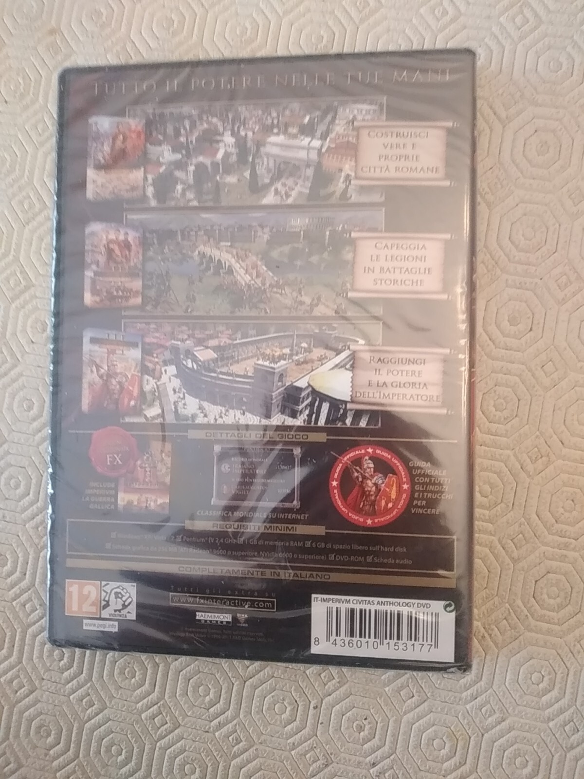 Foto 5 di 10
