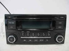 2015-2018 Nissan Versa Radio AM FM CD Player Receiver W/O Navigation