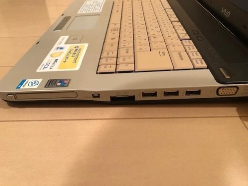 SONY VAIO typeF VGN-FS22B Celero M 360 1.40GHz HDD 80GB RAM 512MB 15.4-inch - Picture 7 of 19