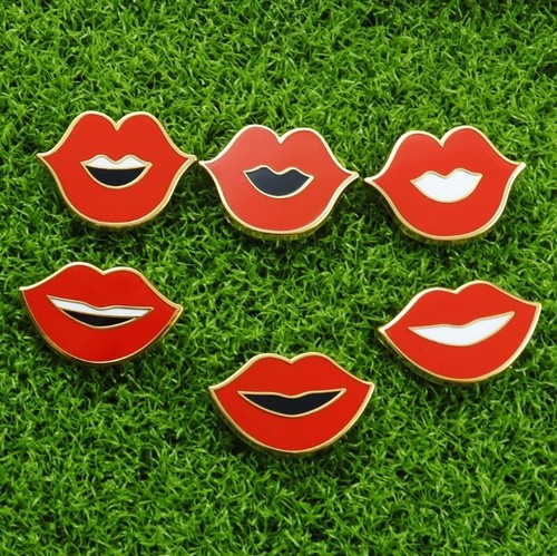 Trendy Lip Brooch Colorful Enamel Mouth Shaped Lapel Pin for Fashion Enthusiasts - Picture 6 of 15