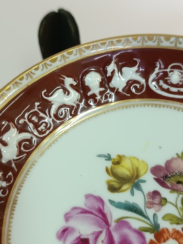 ANTICA TAZZA MEISSEN AUGUSTUS REX PER HELENA WOLFSON PORCELLANA DIPINTA A MANO MARCATA - Foto 4 di 8