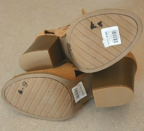 Charlotte Russe Tan Lace Up Block Heels Size 8 - Picture 4 of 6