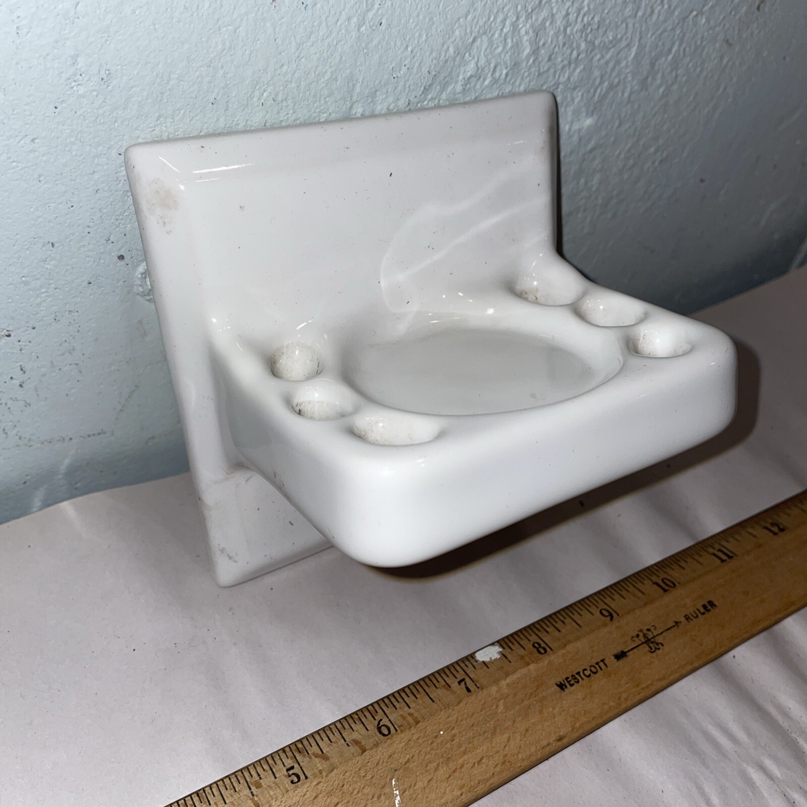 Picture 2 of 5