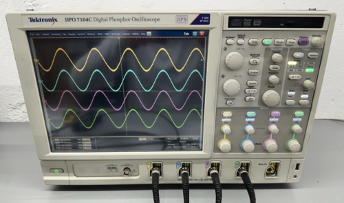 Tektronix DPO7104C Oscilloscope 1Ghz 4Ch w/Opts, SSD