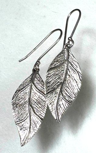 925 Sterling Silver BC Leaf Earrings Textured Design Nature Inspire - Picture 3 of 7