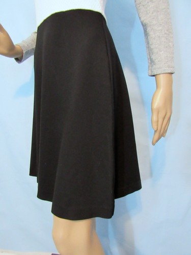 LOFT Size 8 Black, White & Gray Colorblock 3/4 Sleeve Knit Fit & Flare Dress - Picture 6 of 10