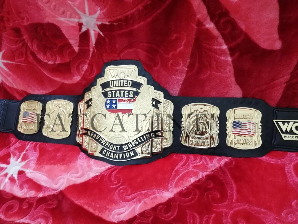 Cinturón de lucha de campeonato de peso pesado de Estados Unidos WC/W 4mm réplica de zinc Foto 2 de 4