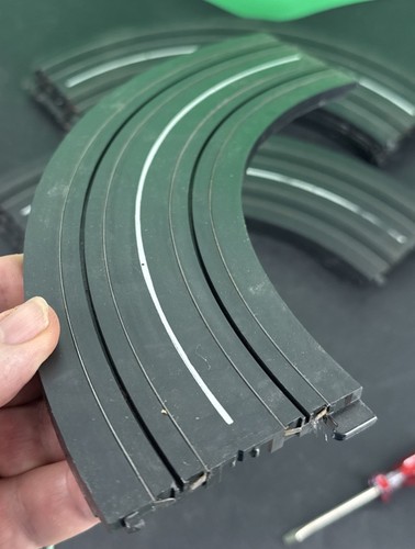 Vintage Tyco slot car 1/4 circle curved track 5749 8 pcs All Tabs Are Good - Afbeelding 2 van 4