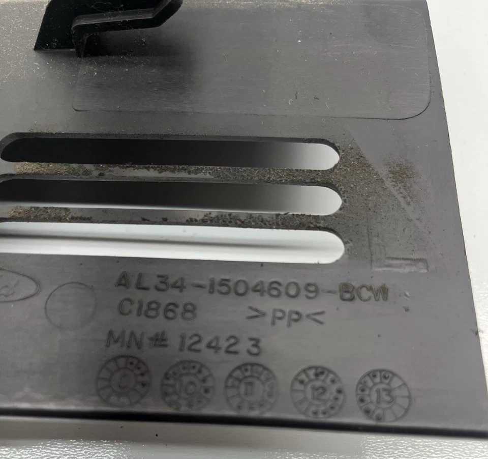 Ford F-150 Limited 2009-2014 consola central moldura lateral izquierda AL34-1504609-BCW Foto 4 de 4