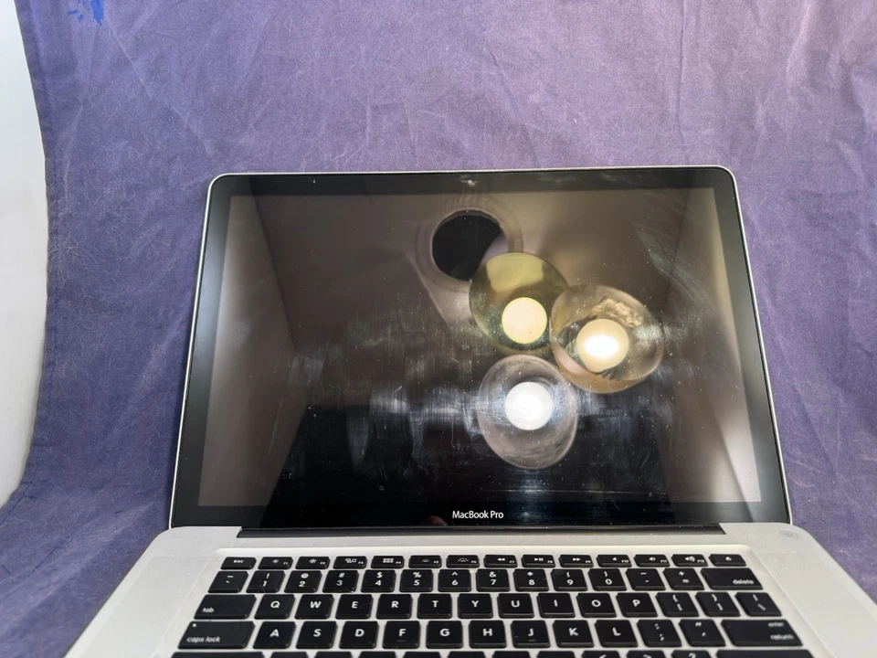 Apple MacBook Pro Display Digitizer LCD Panel A1286 Keyboard Shell Pad Laptop i7 - Image 4 of 4