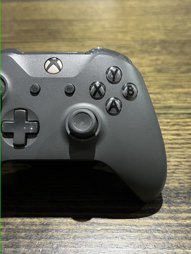 Microsoft Xbox One X Gold Rush Special Edition Battlefield V Controller - RARE - Picture 2 of 9