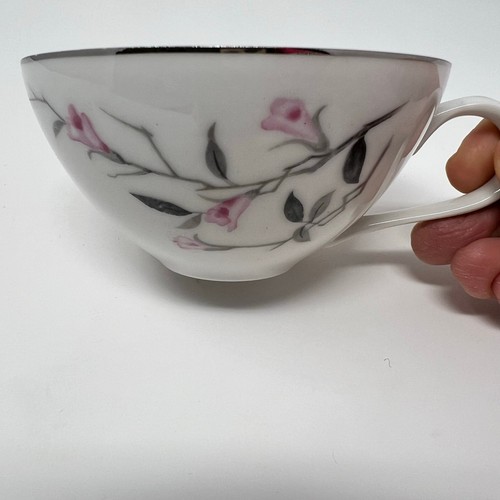 Fine China Of Japan Cherry Blossom #1067 Teacups Set Of 8 Beautiful - Picture 2 of 8