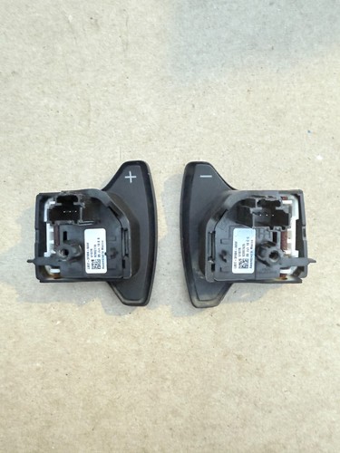 2020-2024 FORD EXPLORER STEERING WHEEL PADDLE SHIFTERS SET OEM - Picture 2 of 4