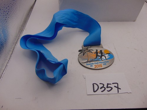 Running Medal Seaside California Half Marathon 5K 10K 2015 Beach & Palm Trees - Bild 2 von 4