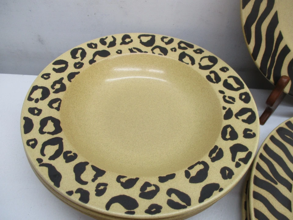 RARE MIKASA "JUNGLE CHARM" (20) Piece Dinner Set  Service For 4 Malaysia - Image 3 of 4