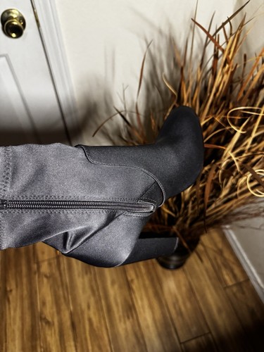 Call It Spring Brand Women's Heeled Boots Stretchy Material Size 6 1/2 - Picture 8 of 11