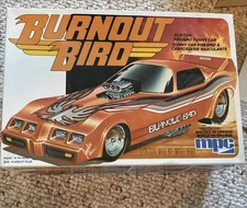 VINTAGE Mpc Burnout Bird Firebird Funny Car 1/25 1-0802 Opened Box