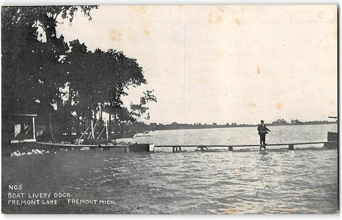 Barca livrea dock FREMONT LAKE Michigan 1910 cartolina d'epoca - Foto 1 di 2