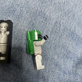 LEGO Star Wars: Slave I 6209- Only Boba Fett & Han Carbonite W/ display stand 