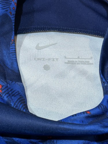 England Pre-Match 2022 2023 Football Soccer Jersey Shirt Nike Size L - Picture 2 of 3