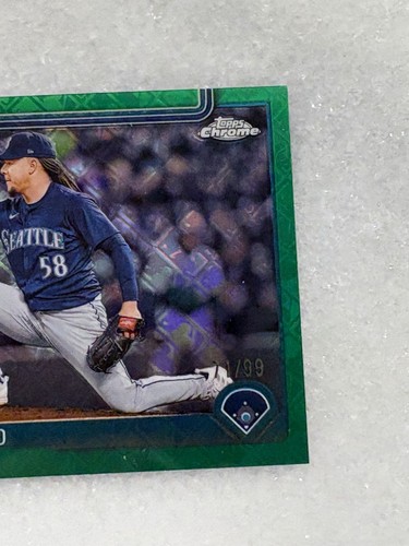 2025 Topps Chrome Logofractor Luis Castillo Green Refractor /99 Seattle Mariners - Picture 3 of 3
