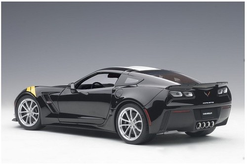 AUTOart Chevrolet Corvette C7 Grand Sport 2017 1:18 71273 - Picture 2 of 9