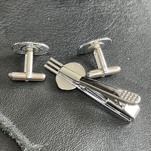 Shell Craft Tie Pin and Cuff Set Vintage Used - Picture 4 of 4