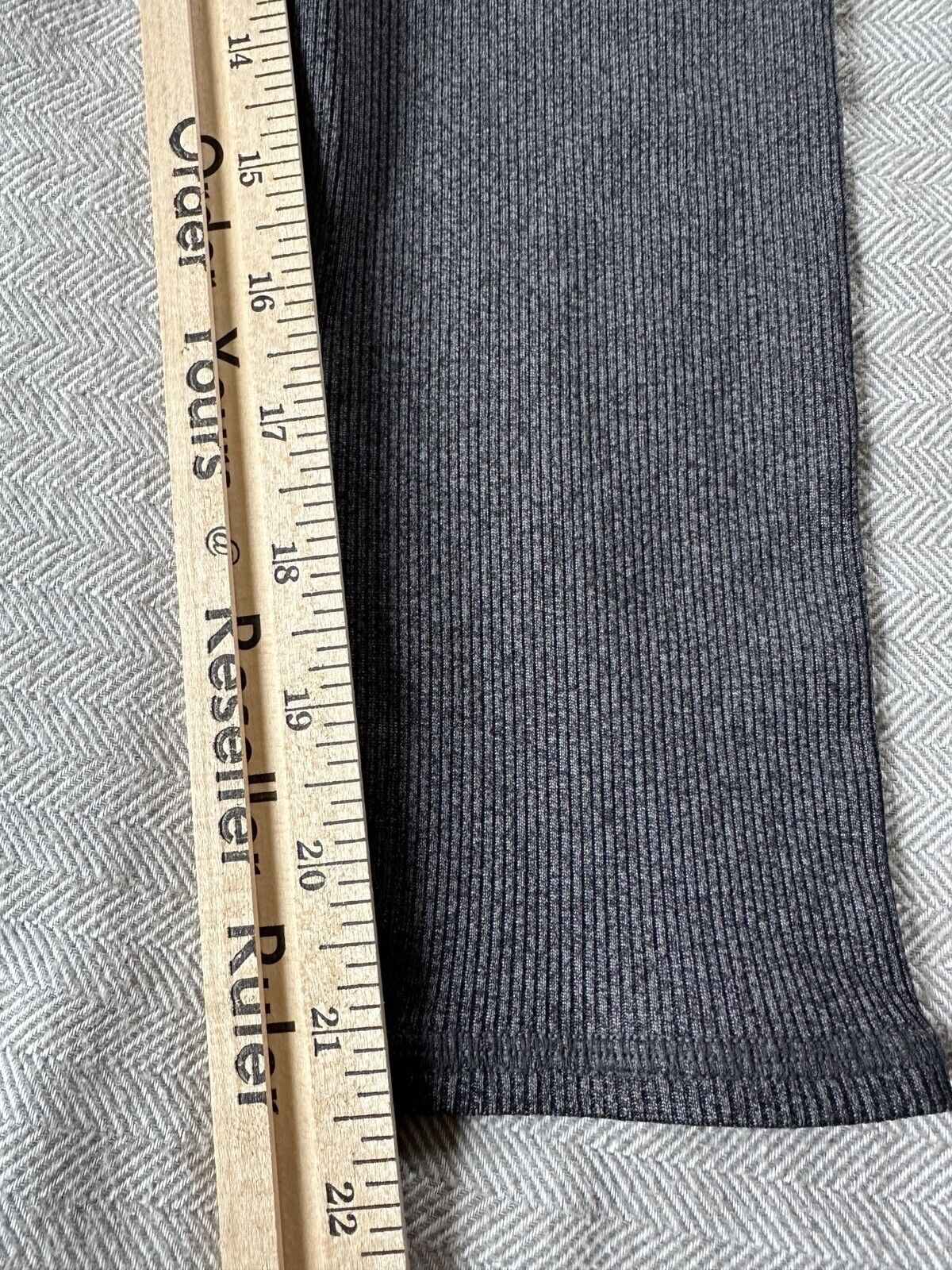 Foto 13 di 14