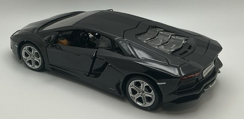 LAMBORGHINI AVENTADOR LP700-4 1/24 DIECAST MODEL CAR BLACK MAISTO - Picture 9 of 19