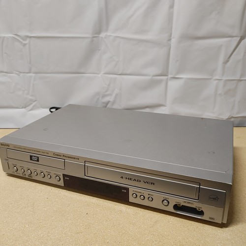 Sanyo DVW-7100A DVD VCR Combo Player Recorder (No Remote) Read - Picture 15 of 21