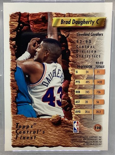 1993-94 Topps Finest #100 Brad Daugherty Refractor - CSG - 7 Near Mint - Picture 3 of 4