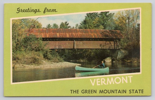 Vermont Green Mountain State überdachte Brücke Kanu auf Fluss Vintage Postkarte
