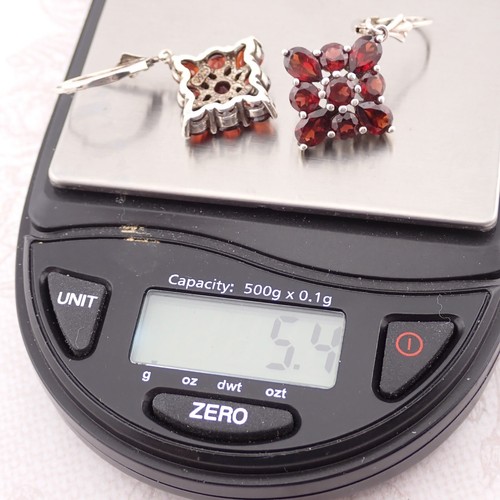 Vintage 1990's 2+ Carat Red Garnet Flower Sterling Silver Leverback Earrings - Picture 3 of 7