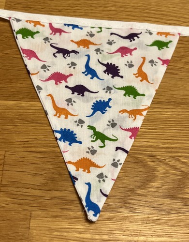 Handmade Fabric Dinosaur / Dinosaurs Bunting , 8 Flags FREE POSTAGE - Picture 2 of 2