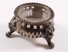 Saliere Maskaronen- L&ouml;wenf&uuml;ssen Silber 12 l&ouml;tig 19. Jh. Glaseinsatz 1840 - 50