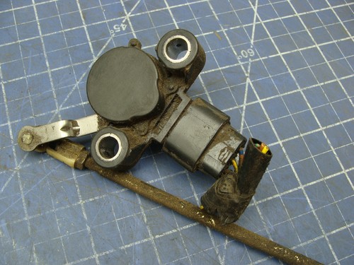 SENSOR DE POSICIÓN GIRATORIO 58850-30511-71 - Imagen 2 de 7