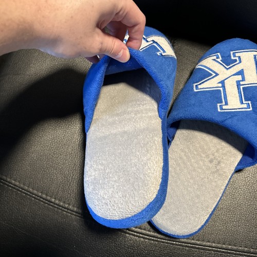 University Of Kentucky Slippers  - Picture 5 of 5