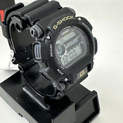 Casio G-Shock DW9052-1B Men's Digital Black Resin Strap Watch - Picture 3 of 24